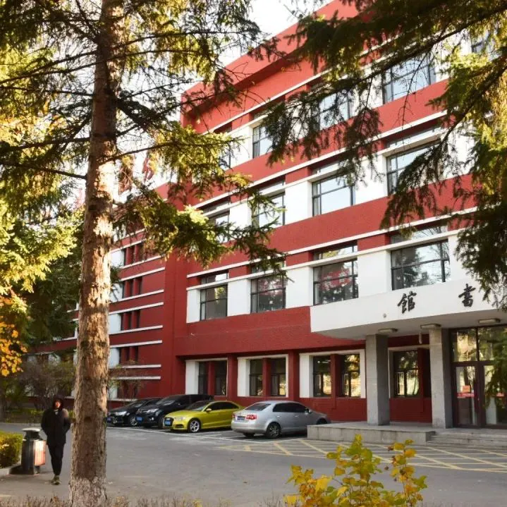 大学生篮球社团如何引入智能情感技术_2